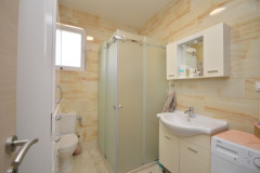 IMG-6f9cbaa8dfe2149b885bd5e340a37ca2-V